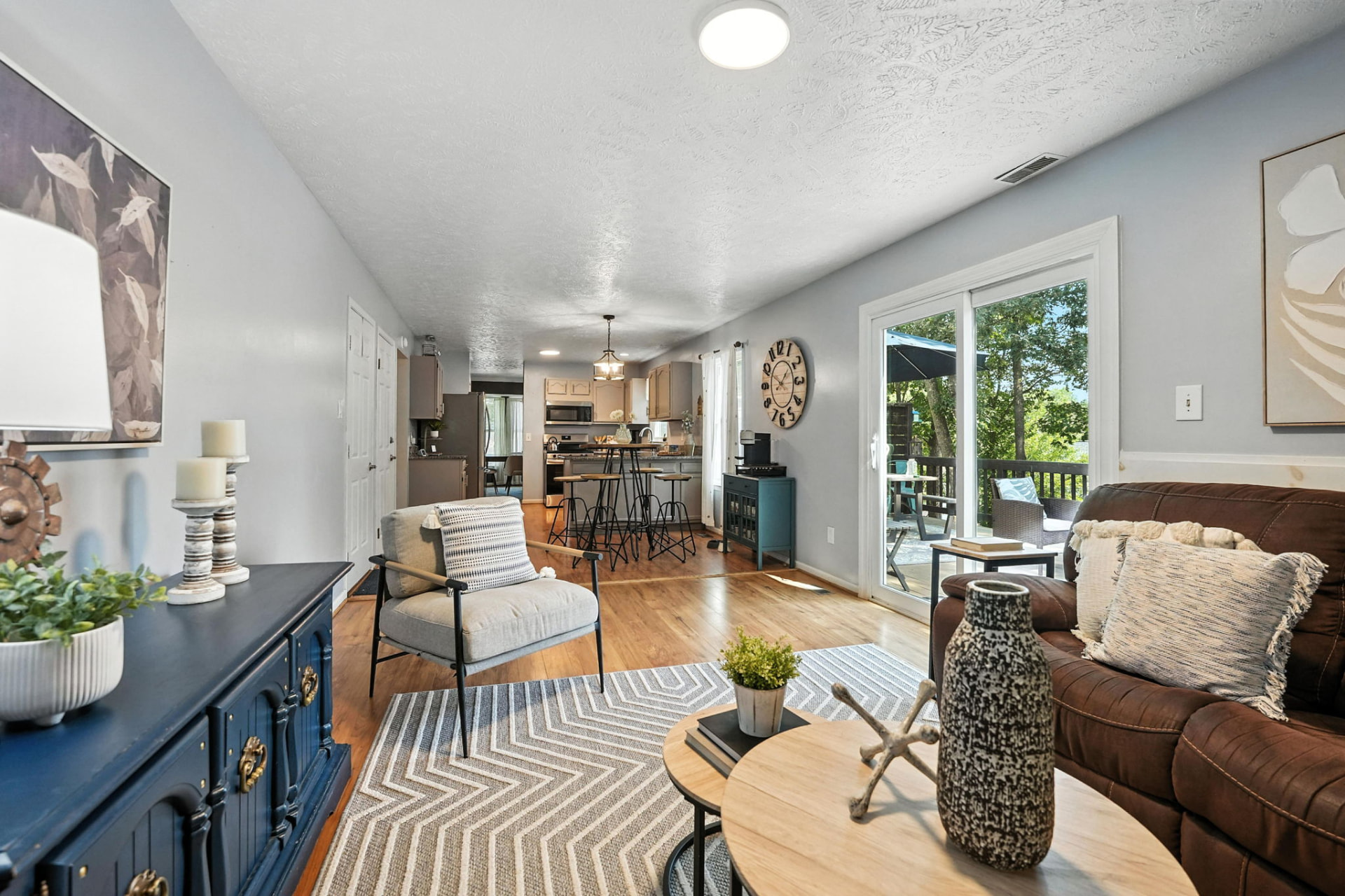 Vacant Staging